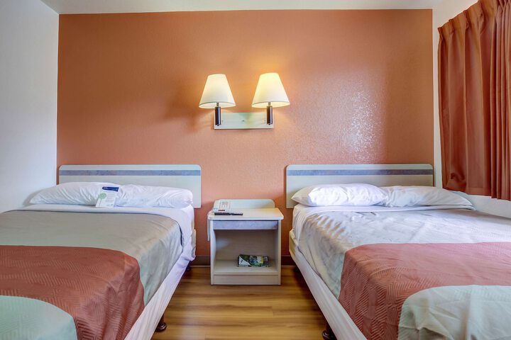 Motel 6 Grants Pass OR
