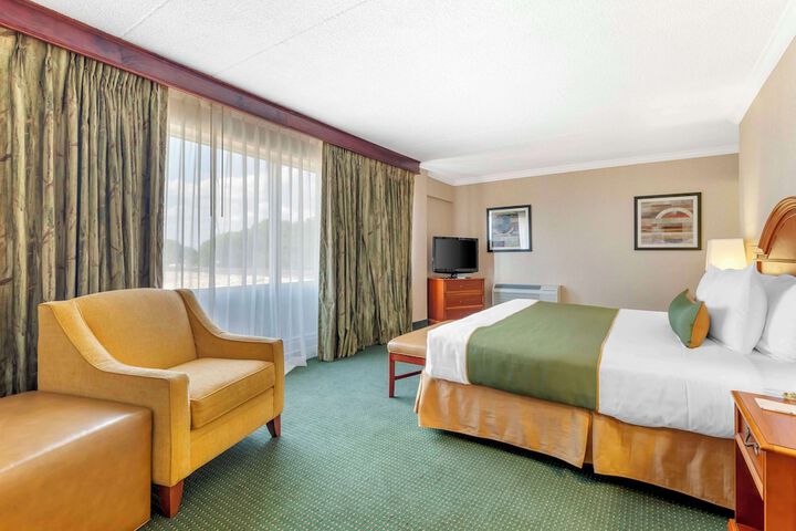 Room 21 of 31