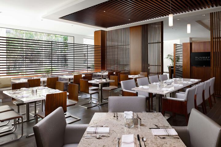 Dining 65 of 79