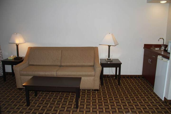 Room 36 of 43