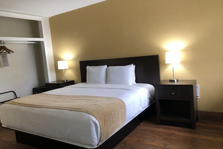 Room 41 of 47