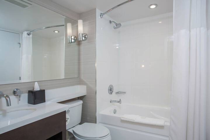 Sandman Signature Kamloops Hotel