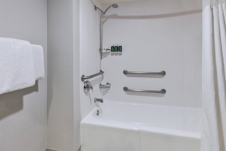 Courtyard by Marriott Secaucus Meadowlands