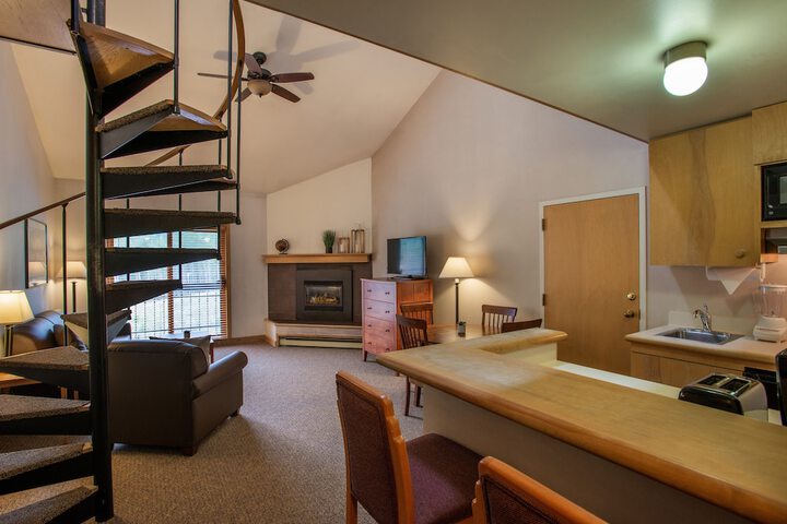 The Vintage Hotel
