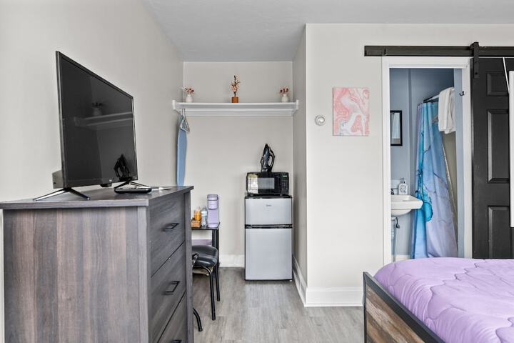 Room 28 of 31