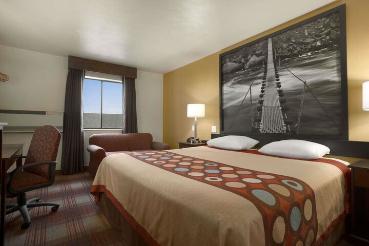 Room 29 of 32