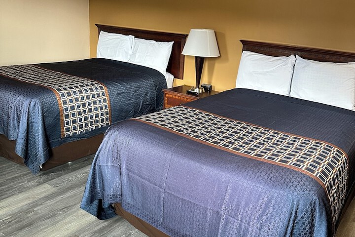 Room 12 of 29