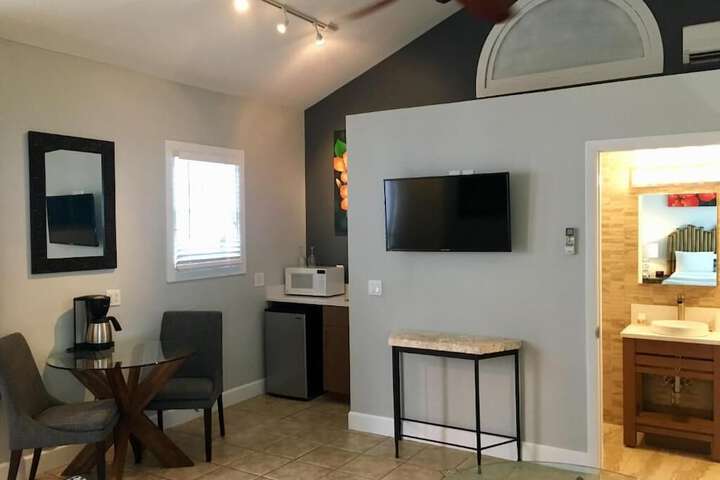 Room 148 of 259