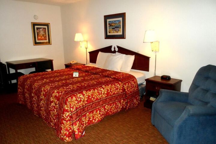 Room 20 of 27