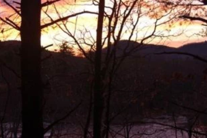Rockwell Falls Inn and Wine Bar