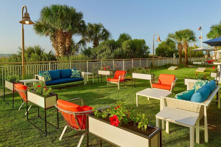 Hampton Inn & Suites Myrtle Beach / Oceanfront