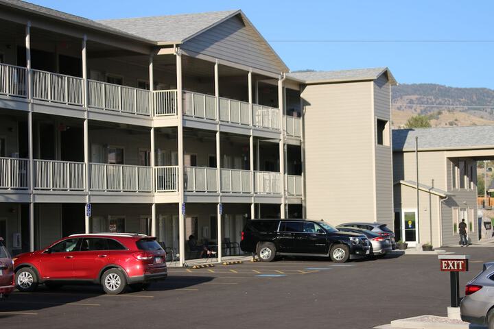 Hotel 6 of 32