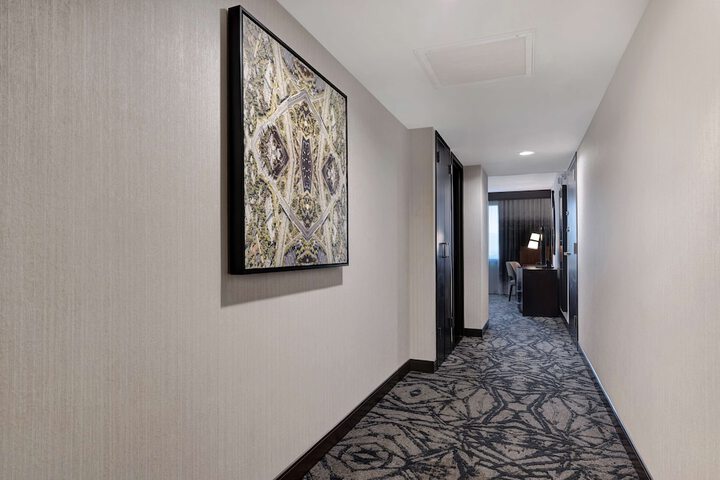 Room 50 of 103