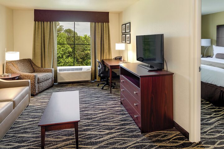 Cobblestone Inn & Suites - Fairfield Bay