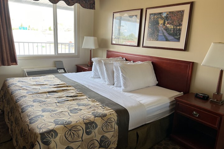Room 20 of 60