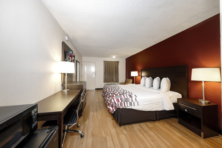 Room 14 of 24