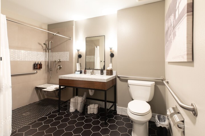 Oxford Suites Paso Robles