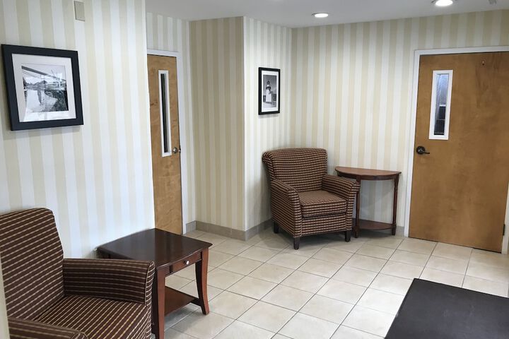 Rosemont Suites