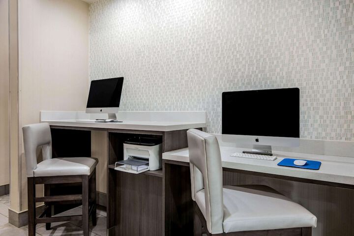 Business Center 78 of 78