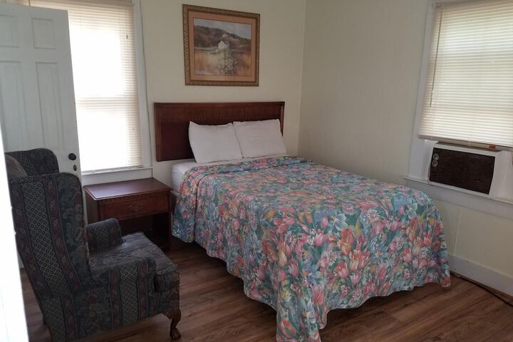 Room 17 of 21