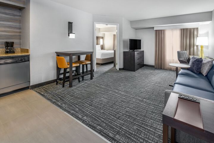 Room 18 of 24
