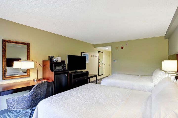Room 15 of 38