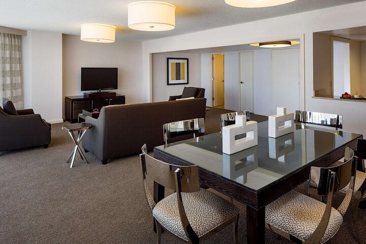 Room 15 of 49