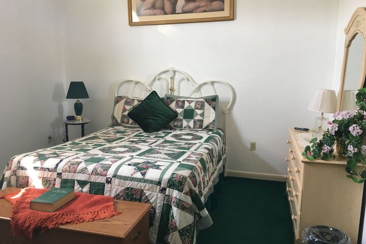 Room 15 of 26