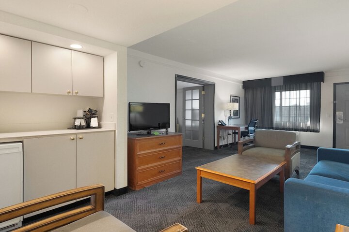 Room 15 of 54