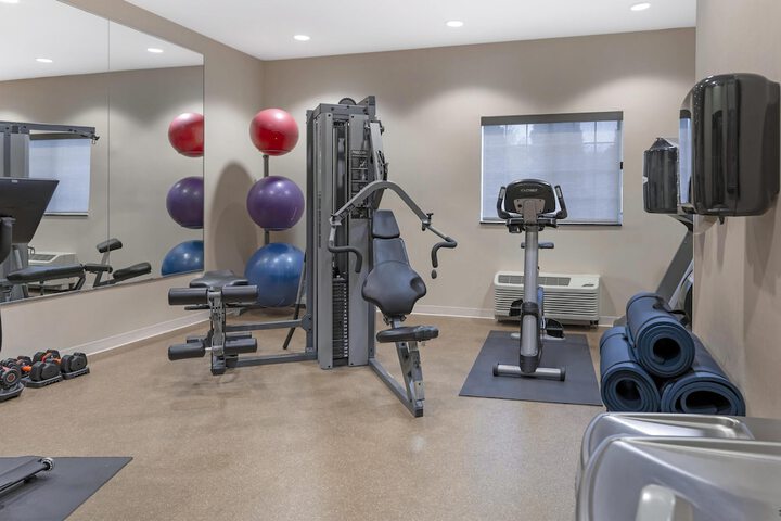 Best Western Plus Vineyard Inn & Suites