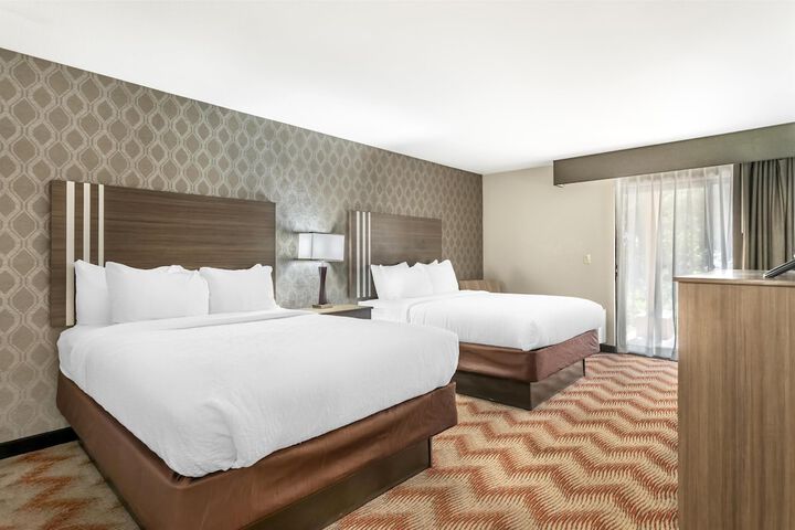 Best Western Plus Sonora Oaks Hotel & Conference Center