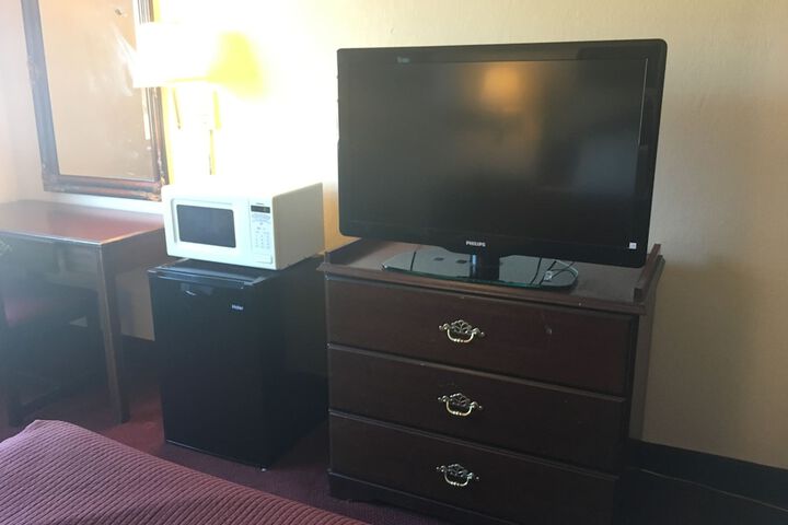 Room 12 of 21