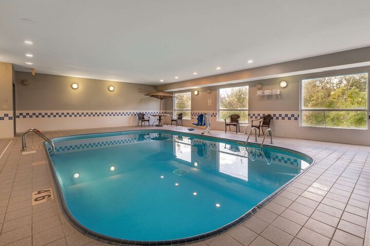 Pool 5 of 37