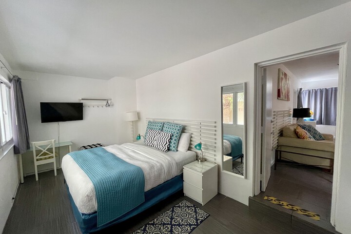 Room 12 of 31