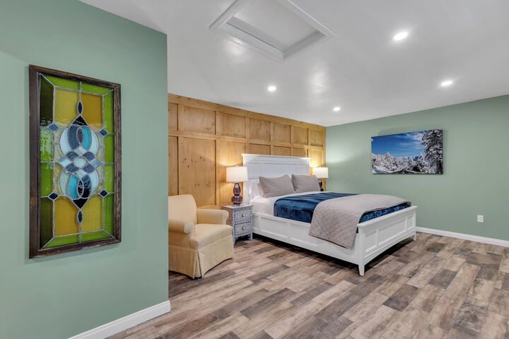 Room 220 of 256