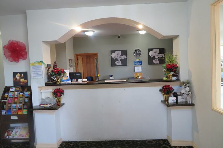 Hotel Interior 9 of 80