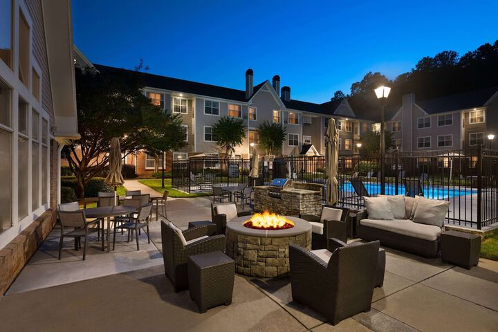Terrace/Patio 34 of 35