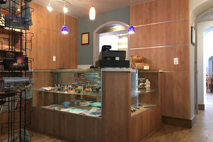 Gift Shop 94 of 96
