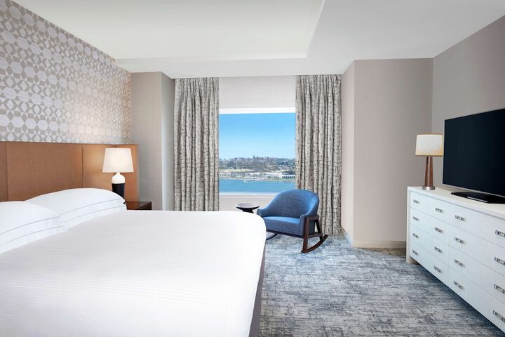 Hilton San Diego Bayfront