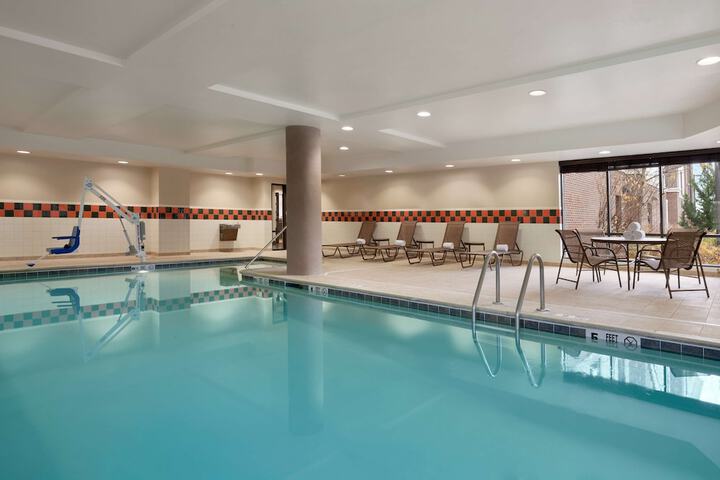 Hampton Inn & Suites Hartford / East Hartford