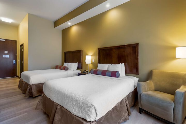 Best Western Plus Lacey Inn & Suites
