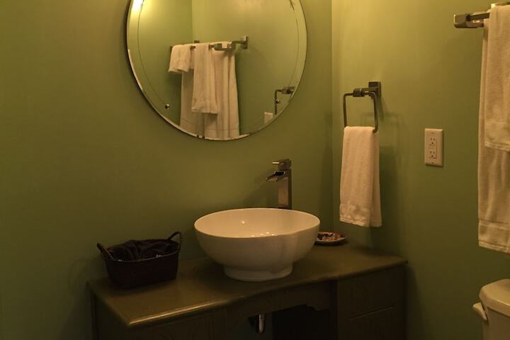 Room 47 of 71