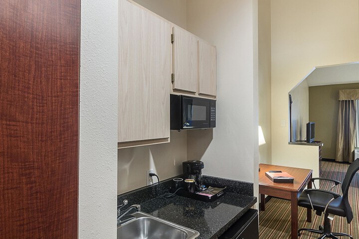 Room 7 of 23