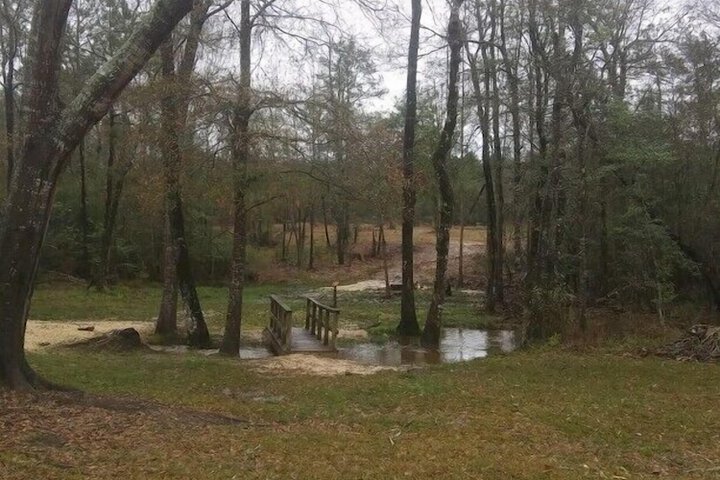 Whispering Creek Lodging & RV Resort