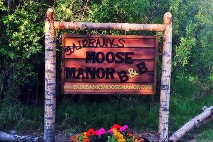 Fairbanks Moose Manor B & B