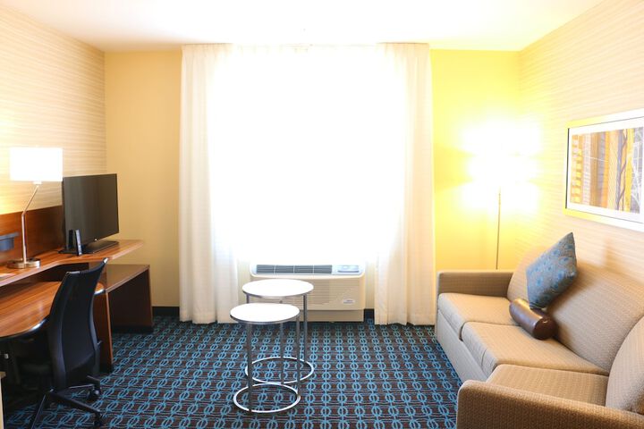 Room 13 of 31
