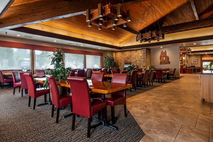 Best Western Plus Tree House