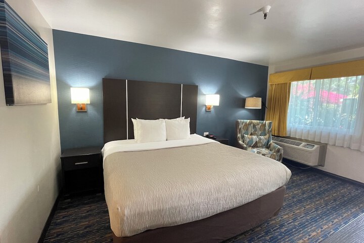 Room 27 of 50