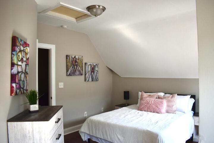 Urban Oasis 4BR Industrial Apartment