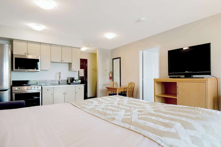 Room 19 of 60
